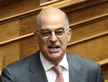 Ν. Δένδιας: «Η απάθεια στην βία των κουκουλοφόρων δημιουργούν μια ζοφερή κατάσταση»